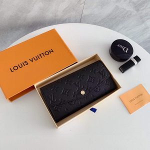 Wallet  Louis Vuitton,  leather